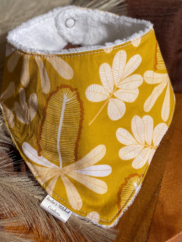 Organic Banksia Bandana Bib